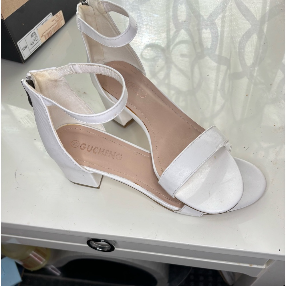 White Block Heel - Picture 4 of 6